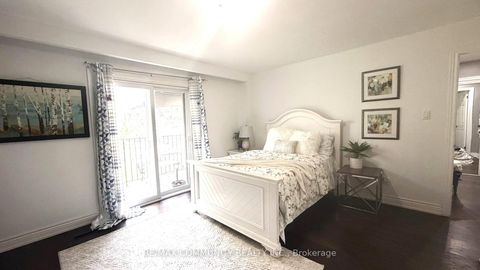 Photo 11 at 4396 Lawrence Avenue E, West Hill, Toronto