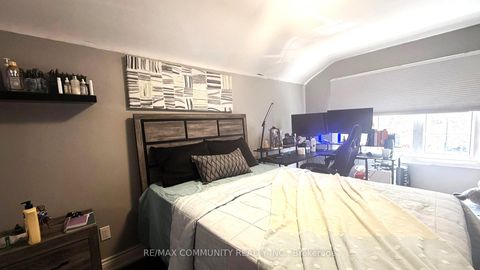 Photo 14 at 4396 Lawrence Avenue E, West Hill, Toronto