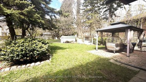 Photo 22 at 4396 Lawrence Avenue E, West Hill, Toronto