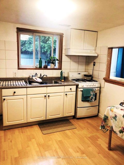 Photo 25 at 4396 Lawrence Avenue E, West Hill, Toronto