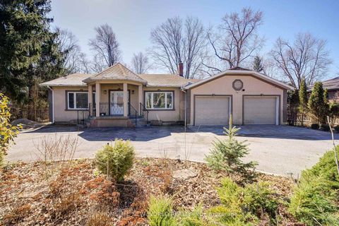 Photo 3 at 215 Willow Drive, Keswick South, Georgina