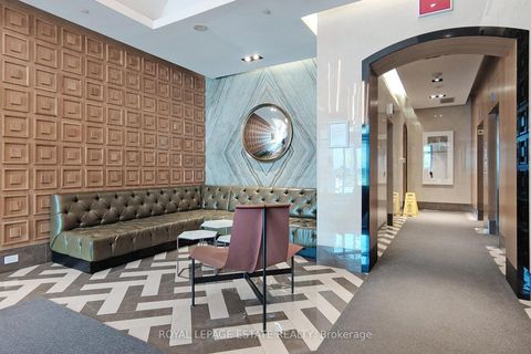 Photo 2 at 306 - 170 Chiltern Hill Road, Cedarvale, Toronto