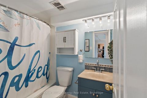 Photo 17 at 1603 - 10 Parkway Forest Drive, Henry Farm, Toronto