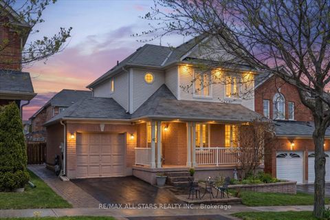 Photo 0 at 62 Reddenhurst Crescent, Keswick South, Georgina