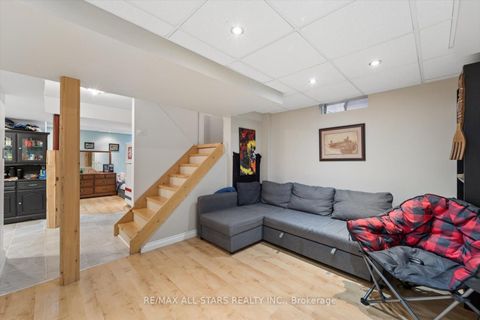 Photo 21 at 62 Reddenhurst Crescent, Keswick South, Georgina