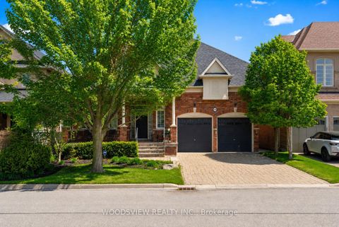 Photo 36 at 19 Weslock Crescent, Bayview Northeast, Aurora
