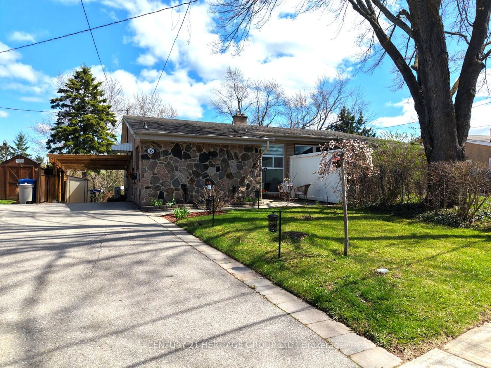 35 Jasper Drive, Aurora Heights, Aurora 
