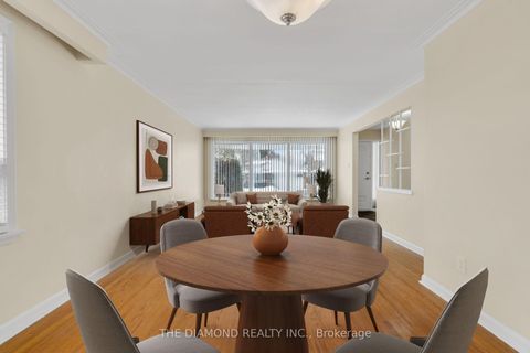 Photo 11 at 100 Summitcrest Drive, Richview, Toronto