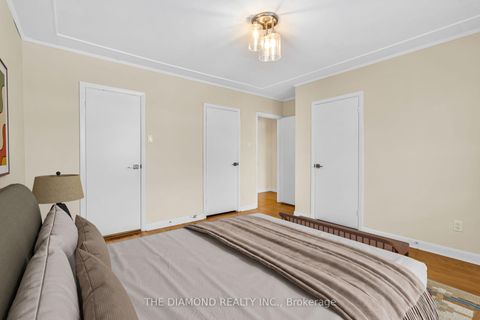 Photo 21 at 100 Summitcrest Drive, Richview, Toronto