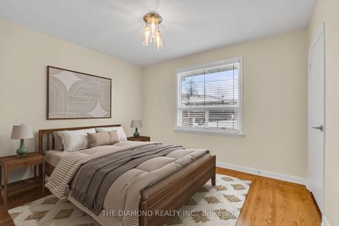 Photo 25 at 100 Summitcrest Drive, Richview, Toronto