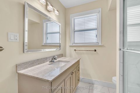 Photo 31 at 100 Summitcrest Drive, Richview, Toronto
