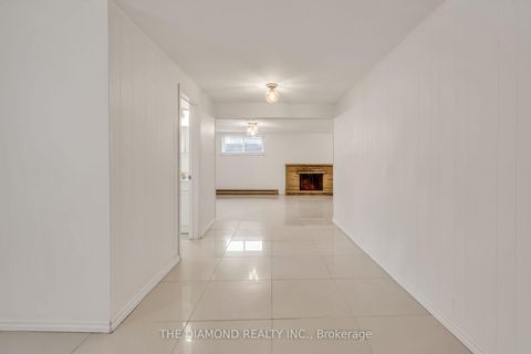 Photo 36 at 100 Summitcrest Drive, Richview, Toronto