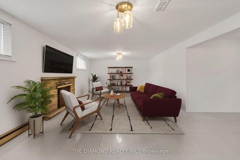 Photo 37 at 100 Summitcrest Drive, Richview, Toronto