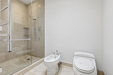 Photo 18 at 4502 - 183 Wellington Street W, Waterfront Communities C1, Toronto