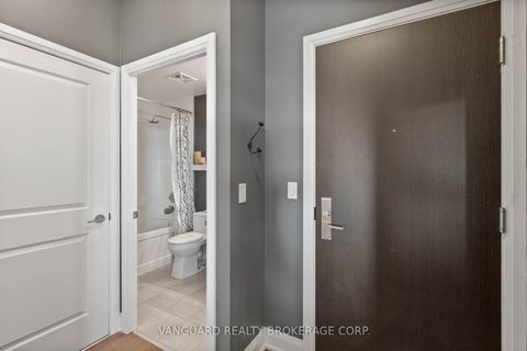 Photo 7 at 1404 - 25 Fontenay Court, Humber Valley, Toronto