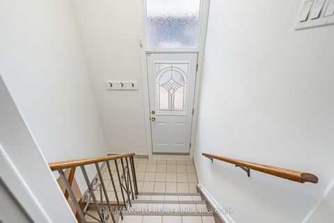 Photo 30 at 18 Hucknall Road, York University Heights, Toronto