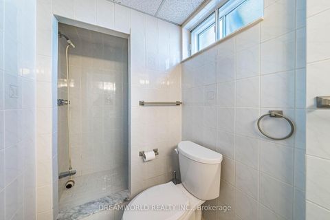 Photo 40 at 18 Hucknall Road, York University Heights, Toronto