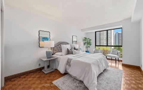 Photo 22 at 805 - 3 Concorde Place, Don Mills, Toronto