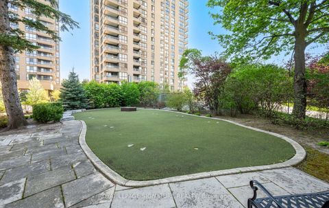 Photo 33 at 805 - 3 Concorde Place, Don Mills, Toronto