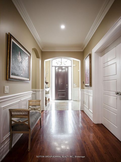 Photo 5 at 62 Bond Crescent, Oak Ridges, Richmond Hill
