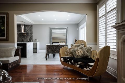 Photo 10 at 62 Bond Crescent, Oak Ridges, Richmond Hill