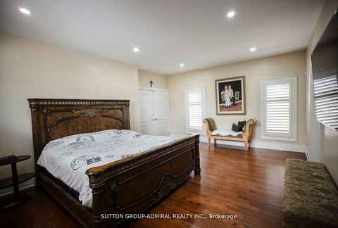Photo 16 at 62 Bond Crescent, Oak Ridges, Richmond Hill