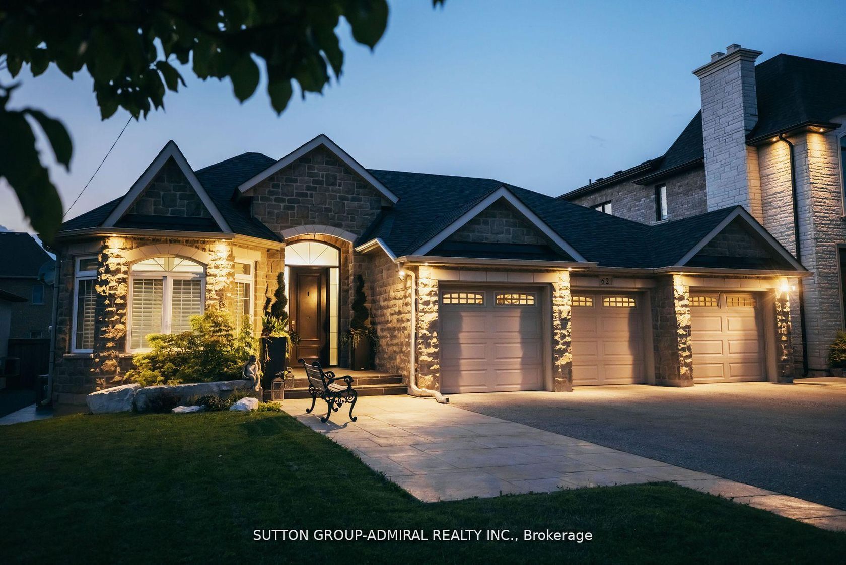 62 Bond Crescent, Oak Ridges, Richmond Hill photo 1