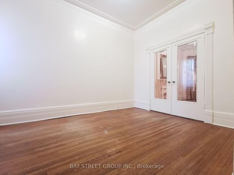 Photo 6 at 35 Borden Street, University, Toronto