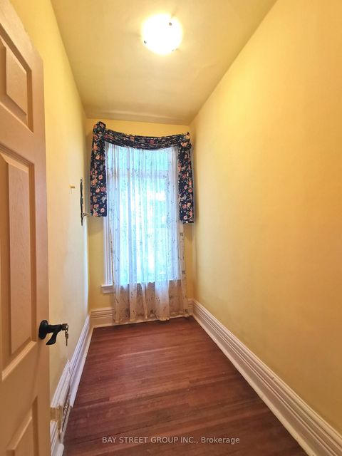 Photo 15 at 35 Borden Street, University, Toronto