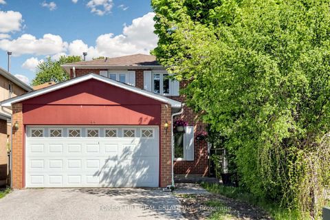 Photo 5 at 44 Lund Street N, North Richvale, Richmond Hill