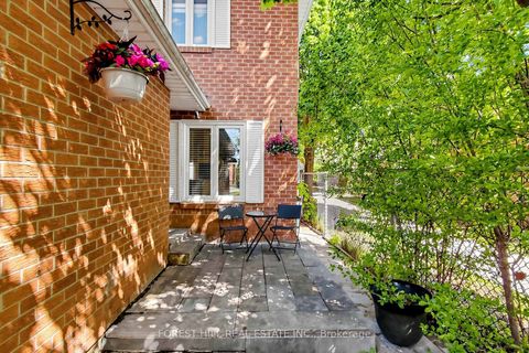 Photo 8 at 44 Lund Street N, North Richvale, Richmond Hill