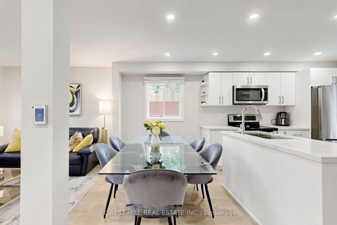 Photo 13 at 44 Lund Street N, North Richvale, Richmond Hill