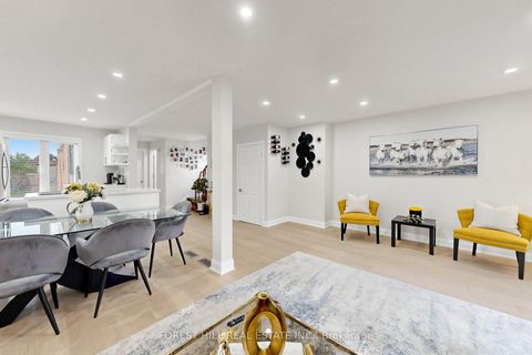 Photo 14 at 44 Lund Street N, North Richvale, Richmond Hill