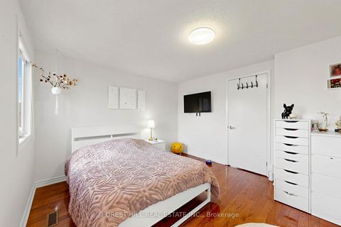 Photo 27 at 44 Lund Street N, North Richvale, Richmond Hill