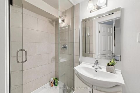 Photo 41 at 44 Lund Street N, North Richvale, Richmond Hill