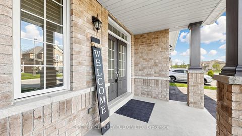 Photo 2 at 36 Lampkin Street, Sutton & Jackson's Point, Georgina