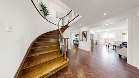 Photo 16 at 71 Oliver Lane, Maple, Vaughan