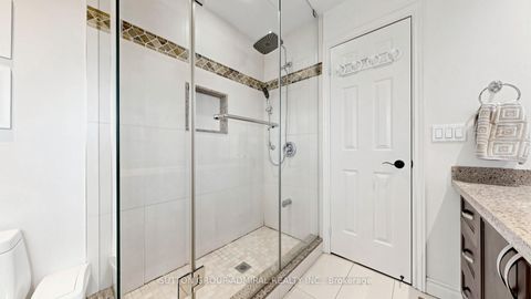 Photo 19 at 71 Oliver Lane, Maple, Vaughan