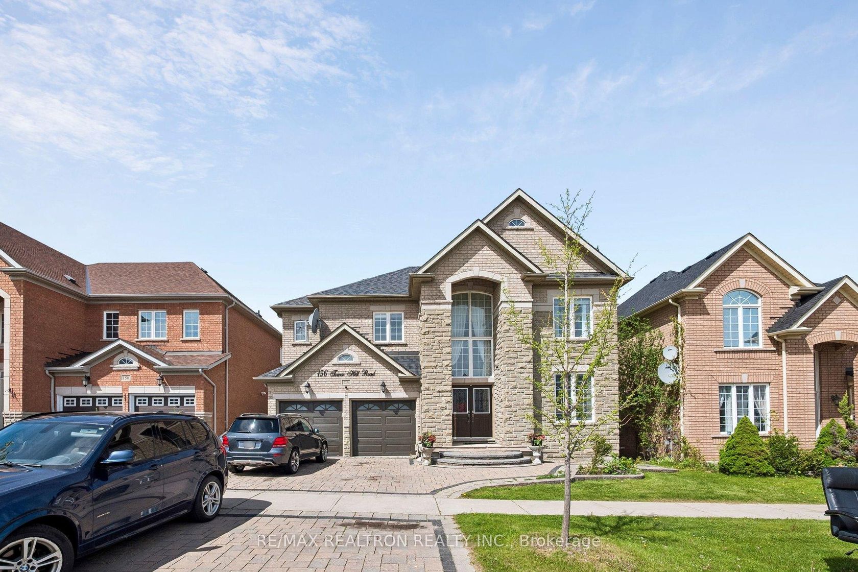 156 Tower Hill Road, Jefferson, Richmond Hill photo 2