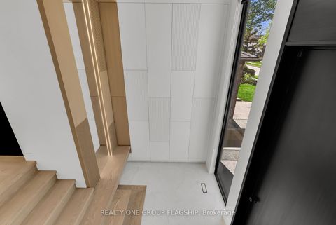 Photo 16 at 7 Bentley Drive, Queensway, Toronto