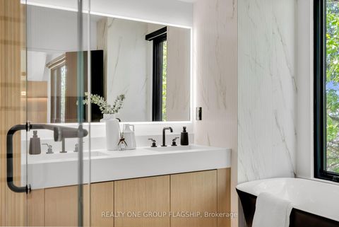 Photo 35 at 7 Bentley Drive, Queensway, Toronto