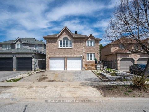Photo 0 at 66 Stoneybrook Crescent, Ardagh, Barrie