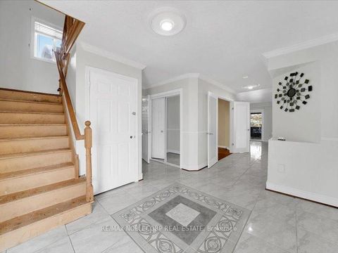Photo 3 at 66 Stoneybrook Crescent, Ardagh, Barrie