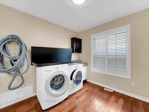 Photo 21 at 66 Stoneybrook Crescent, Ardagh, Barrie