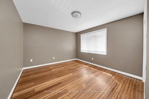 Photo 28 at 66 Stoneybrook Crescent, Ardagh, Barrie