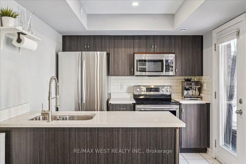 Photo 5 at 148 - 80 Parrotta Drive, Pelmo Park W5, Toronto
