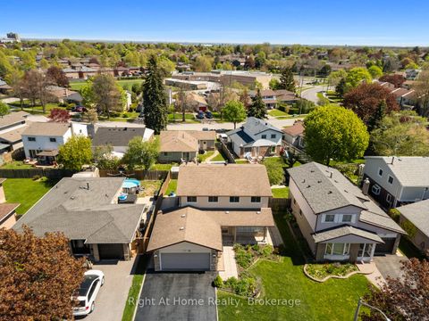 Photo 4 at 12 Pittmann Crescent, South West, Ajax