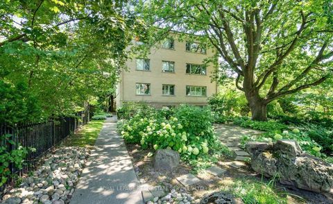 Photo 1 at 103 - 31 Rosedale Road, Moore Park, Toronto