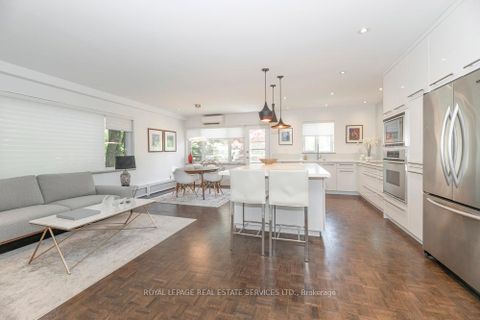 Photo 3 at 103 - 31 Rosedale Road, Moore Park, Toronto