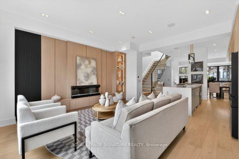 Photo 20 at 53 Lesmount Avenue, East York, Toronto